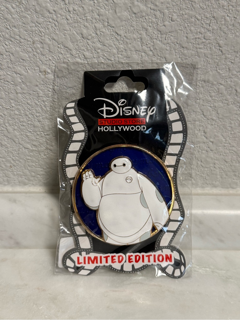 Disney Studio Store Hollywood Limited Edition 400 Baymax Pin - Big Hero 6